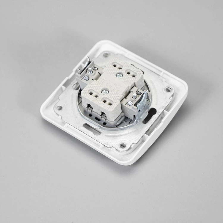 81B 1 Gang Switch high quality